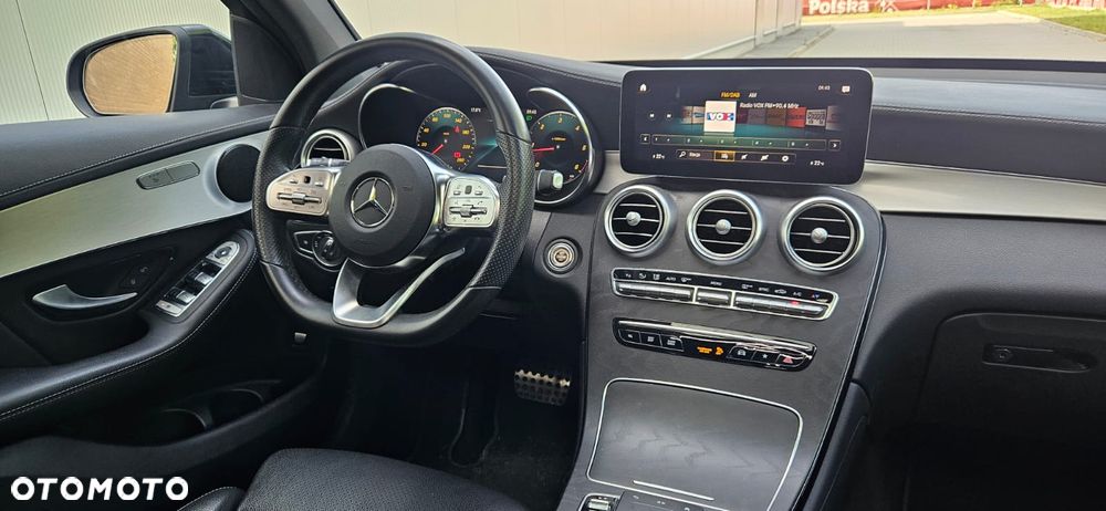 Mercedes-Benz GLC 200 d 4Matic 9G-TRONIC AMG Line - 30