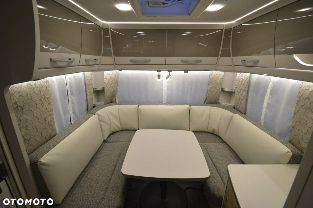 Dethleffs Nomad 530 DR - 15