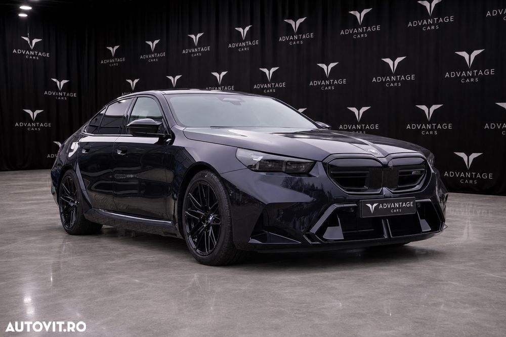 BMW M5 xDrive AT PHEV - 3