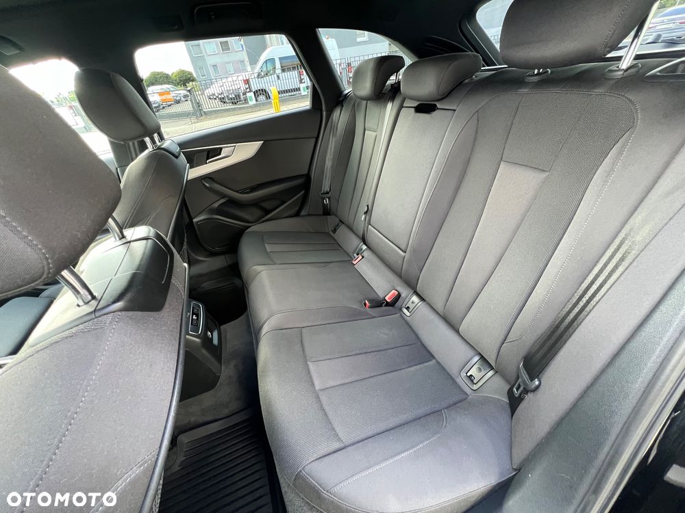 Audi A4 - 9