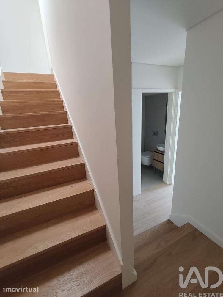 Duplex T2 em Lordelo do Ouro e Massarelos de 93,1 m2 - Grande imagem: 2/39