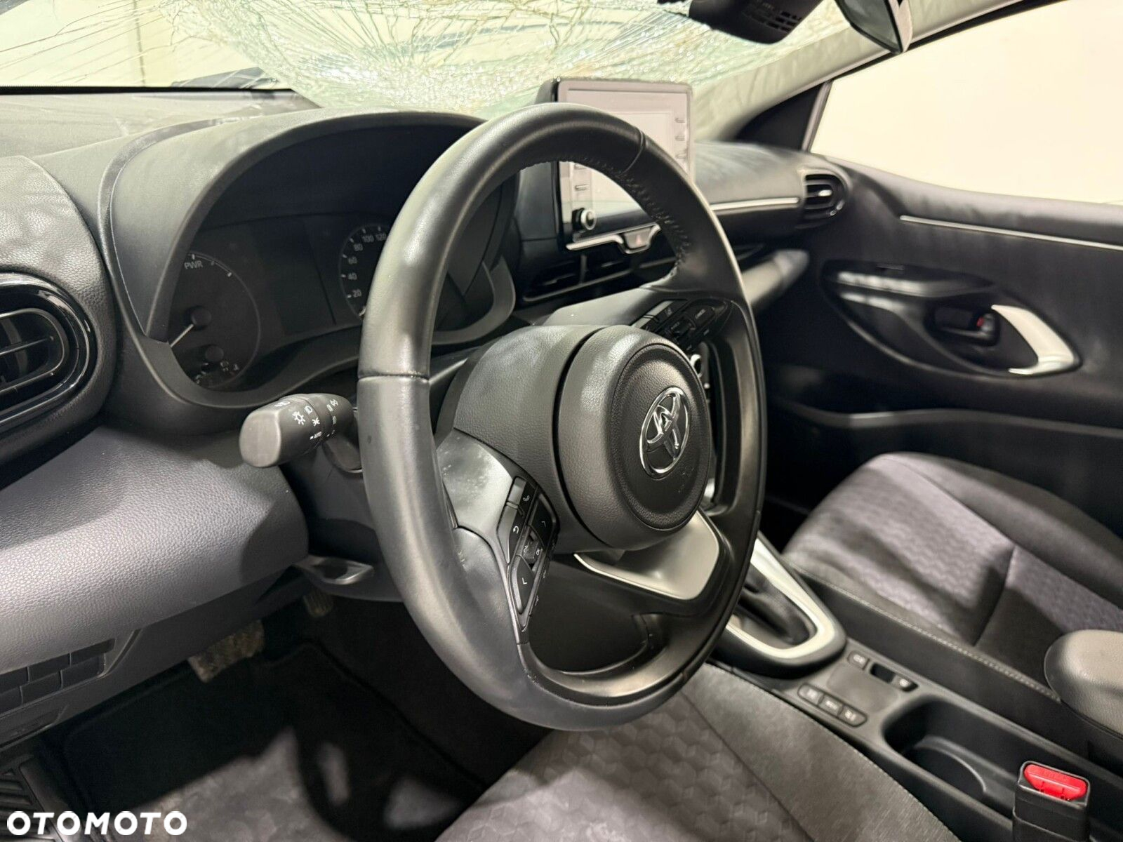 Toyota Yaris - 34