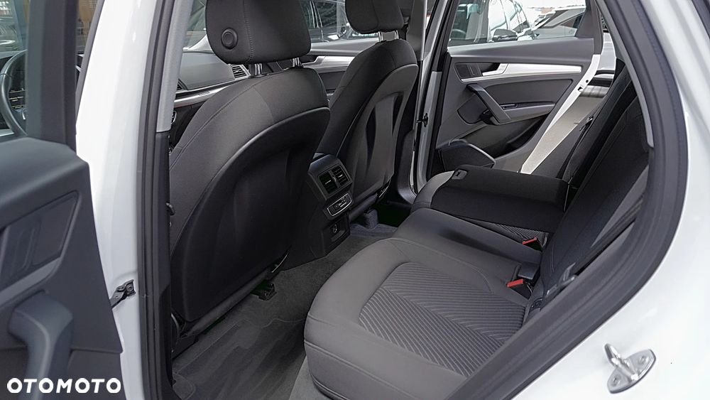 Audi Q5 40 TDI mHEV Quattro Advanced S tronic - 17