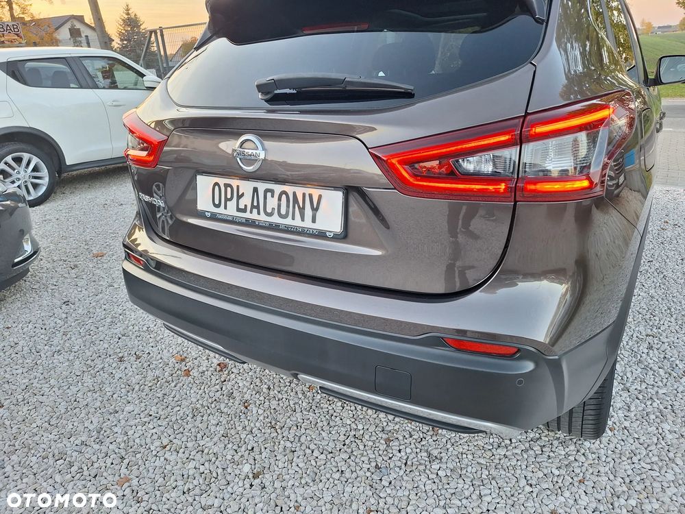 Nissan Qashqai 1.3 DIG-T TEKNA - 12