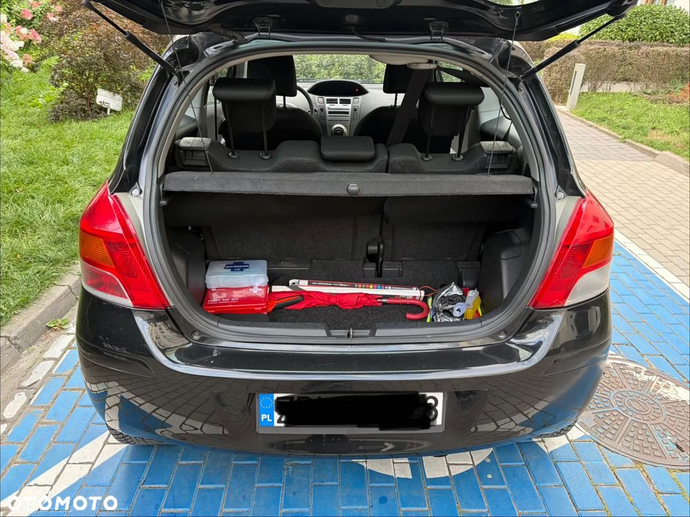 Toyota Yaris 1.33 Luna - 9