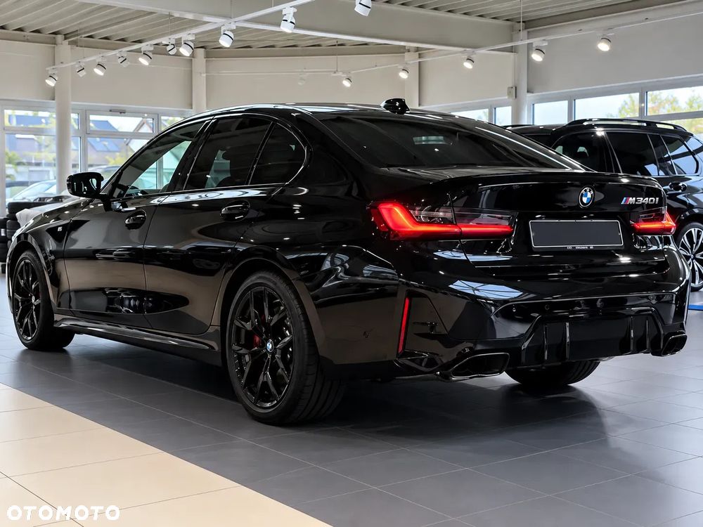 BMW Seria 3 M340i xDrive - 3