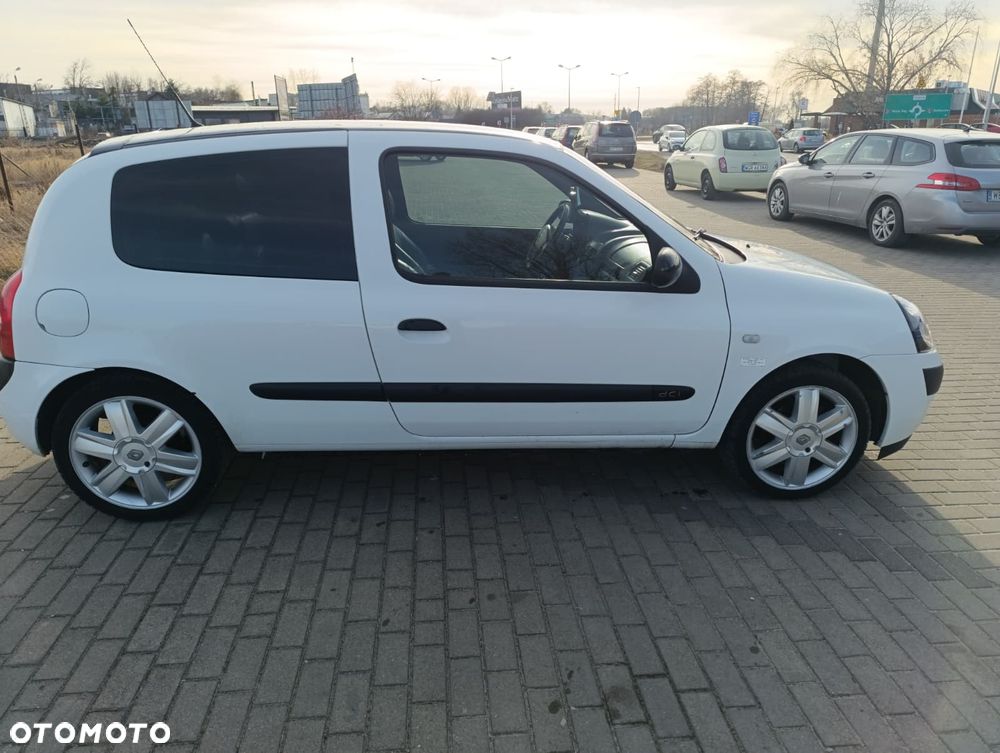 Renault Clio 1.5 dCi Extreme - 4
