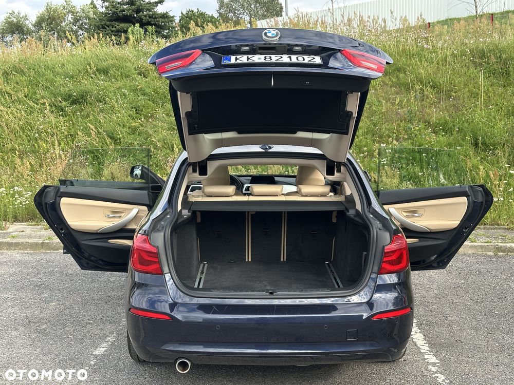 BMW Seria 3 318d Advantage - 23