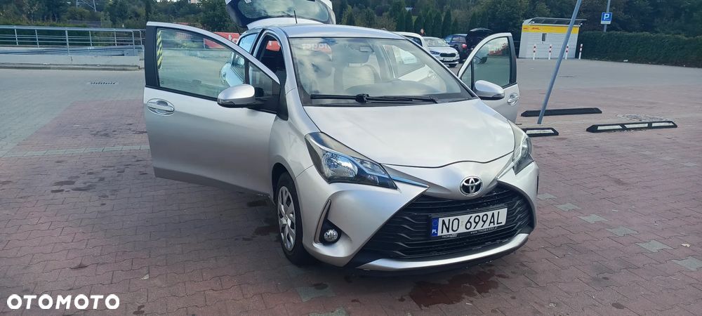 Toyota Yaris 1.0 Active - 1