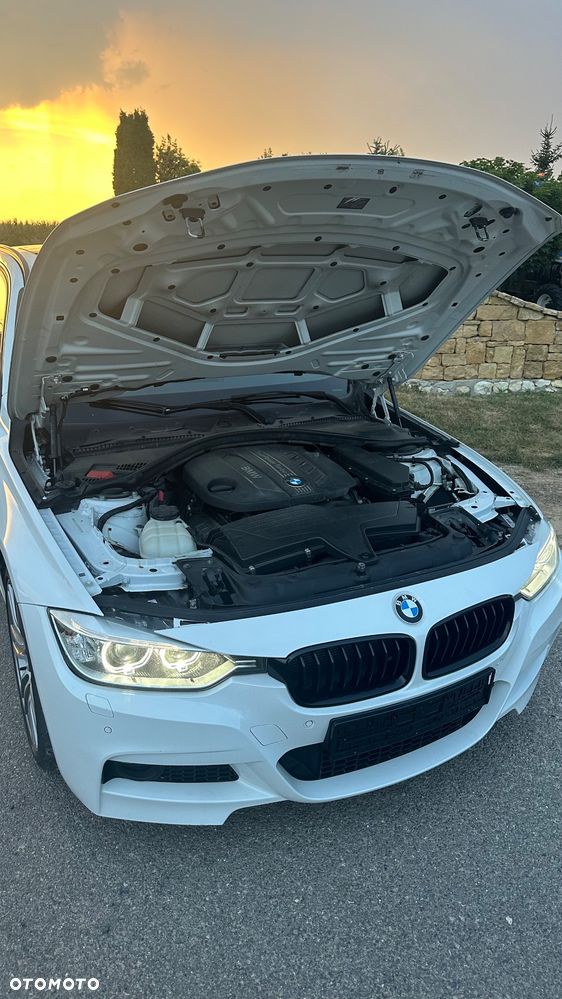 BMW Seria 3 320d - 27