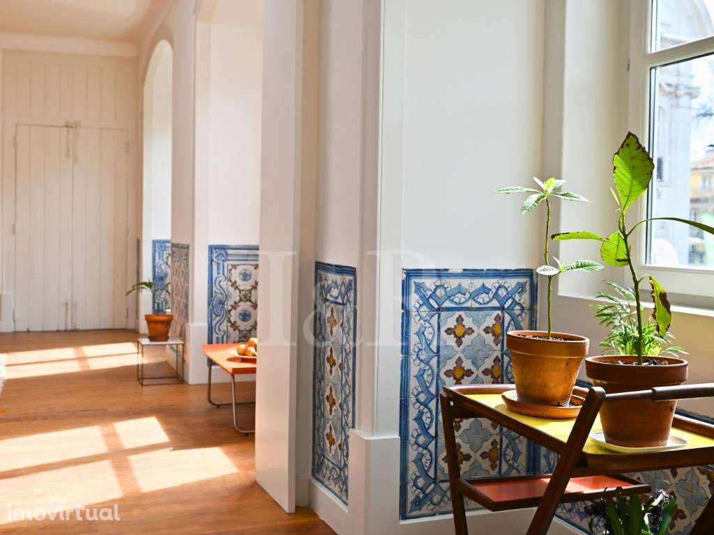 Apartamento T3 renovado no centro histórico de Lisboa - Grande imagem: 4/34