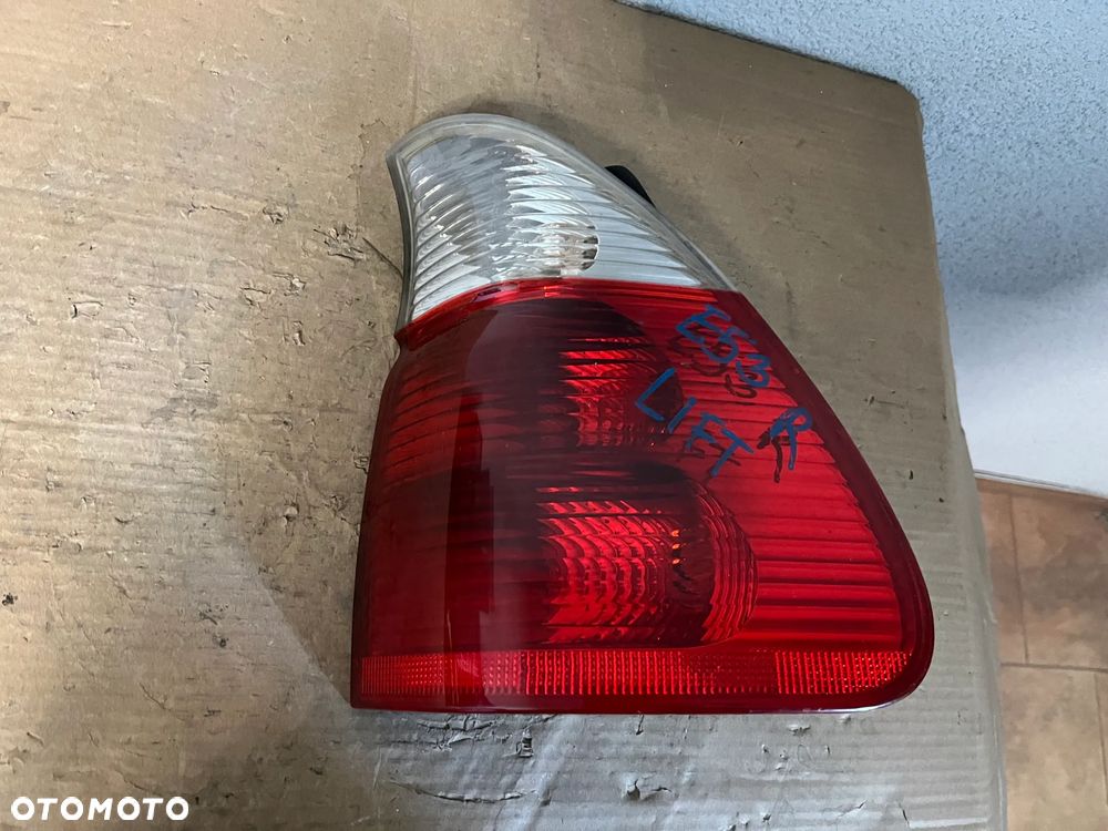 LAMPA BMW E53 PRAWY TYŁ EUROPA LIFT W BŁOTNIK - 2