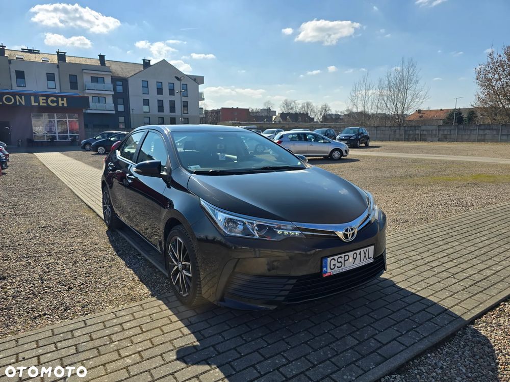 Toyota Corolla 1.6 Active EU6 - 3