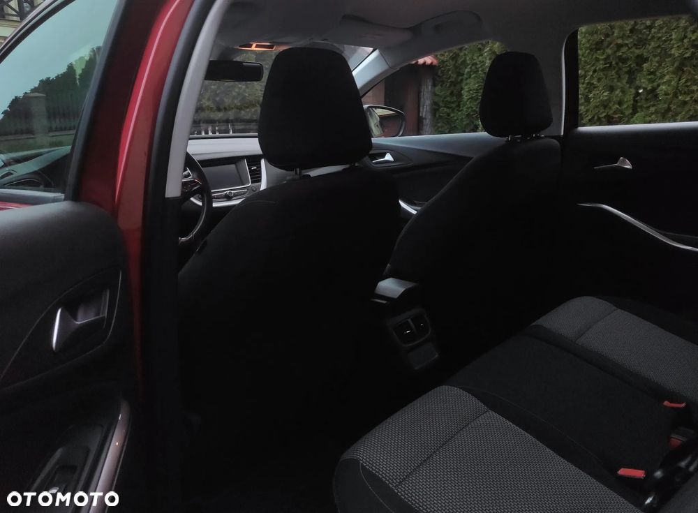 Opel Grandland X 1.2 T Enjoy S&S - 20