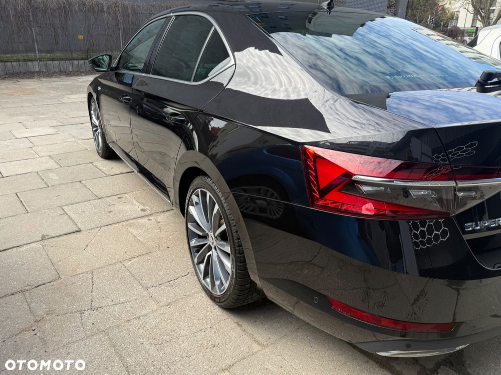 Skoda Superb 2.0 TSI L&K DSG - 33