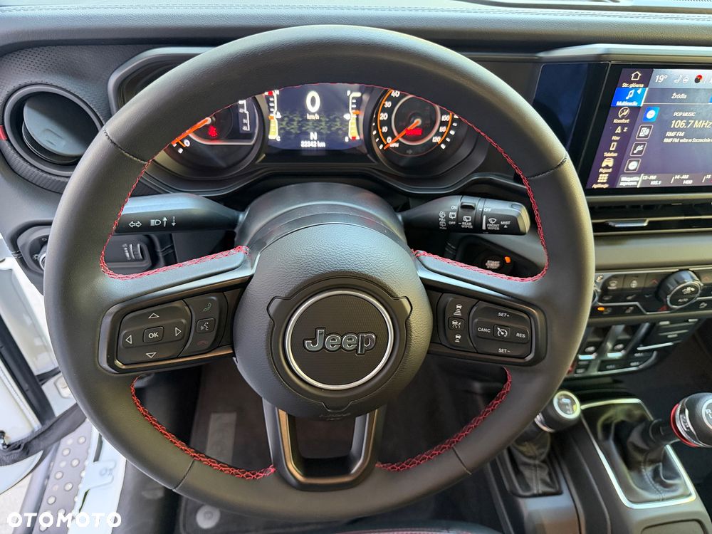 Jeep Wrangler - 19