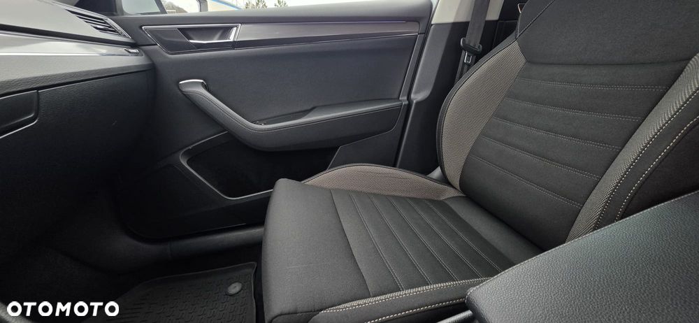 Skoda Superb 2.0 TDI SCR 4x4 Scout DSG - 14