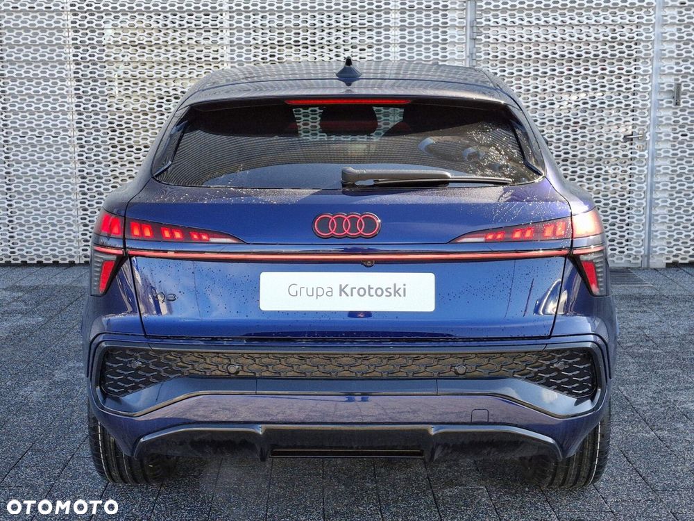 Audi Q3 Sportback - 3