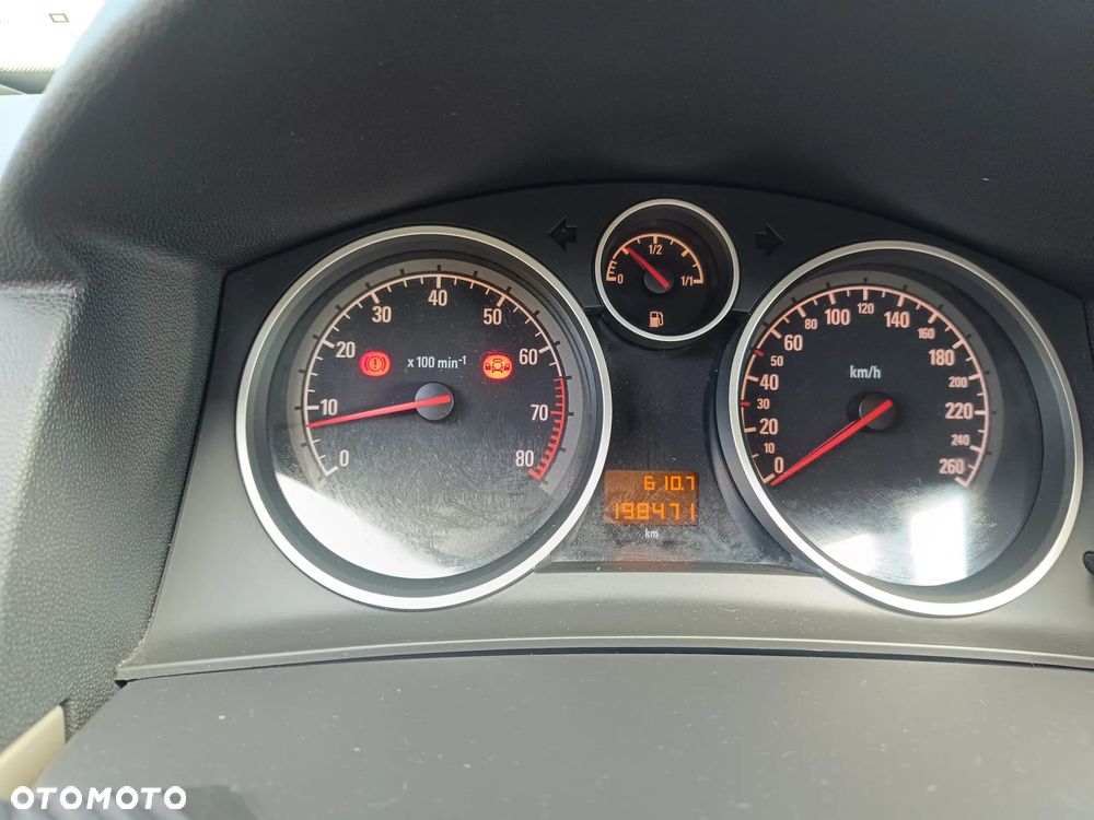 Opel Astra III 1.4 Essentia - 11