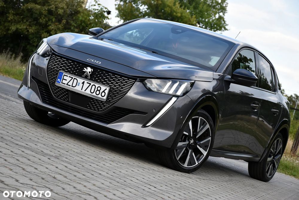 Peugeot 208 - 2