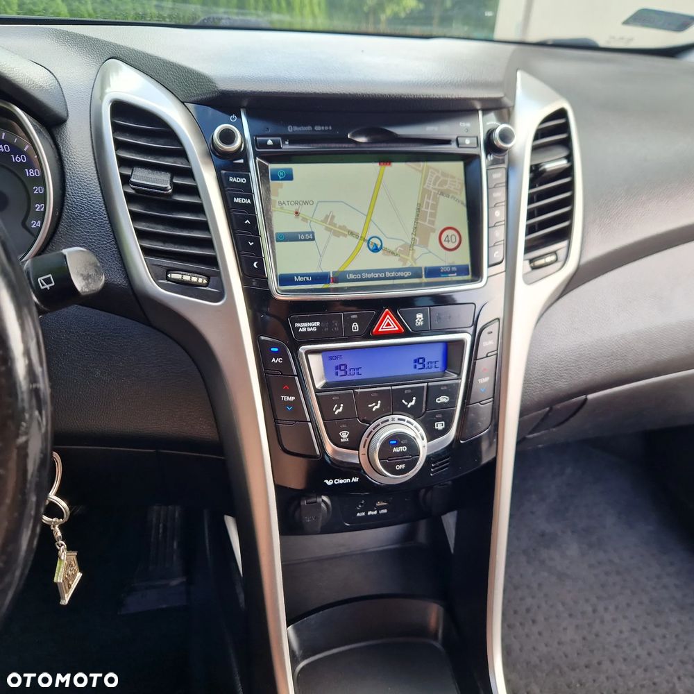Hyundai i30 1.6 CRDi Premium - 14