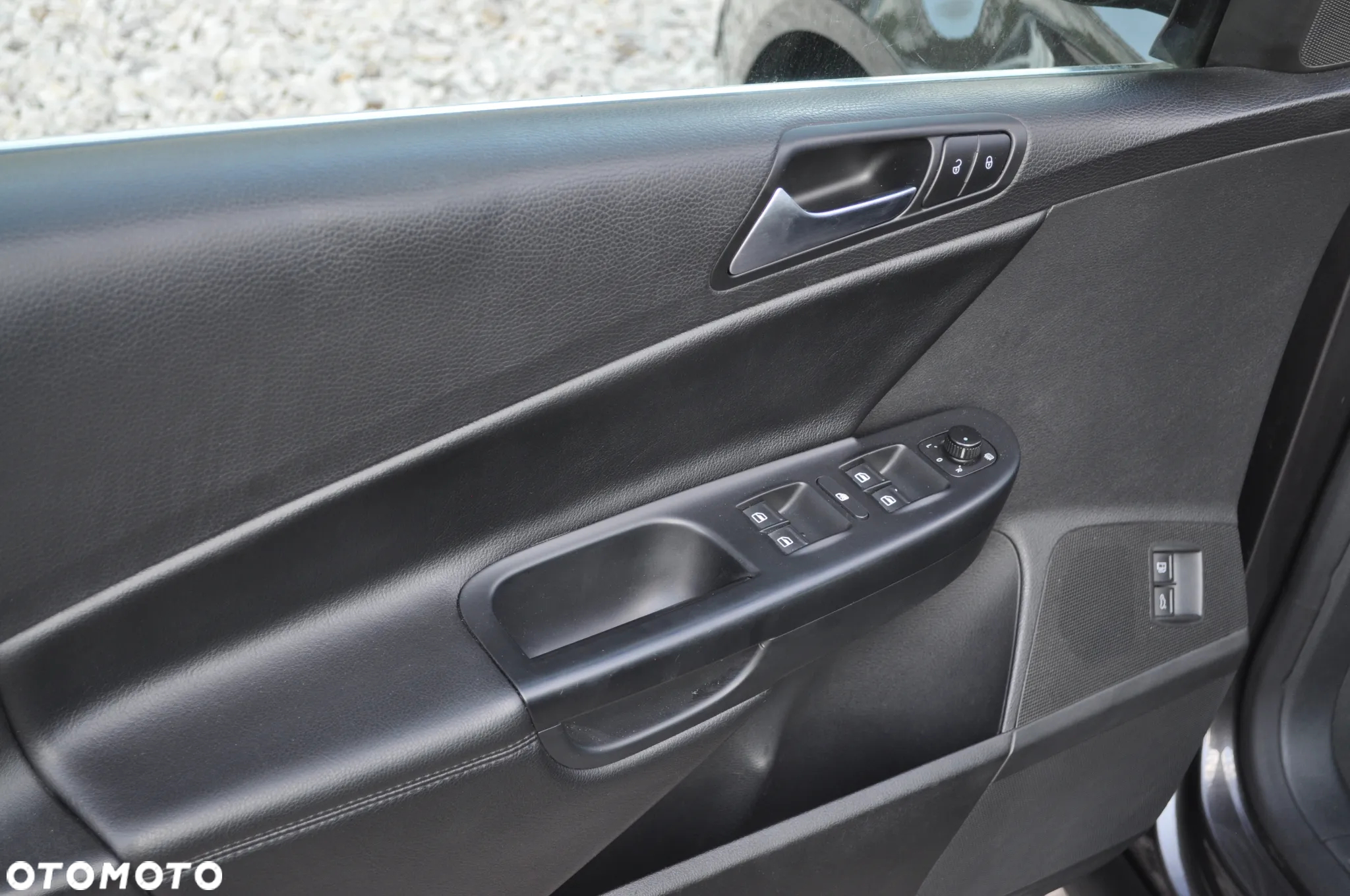 Volkswagen Passat 2.0 TDI DPF Comfortline DSG - 21