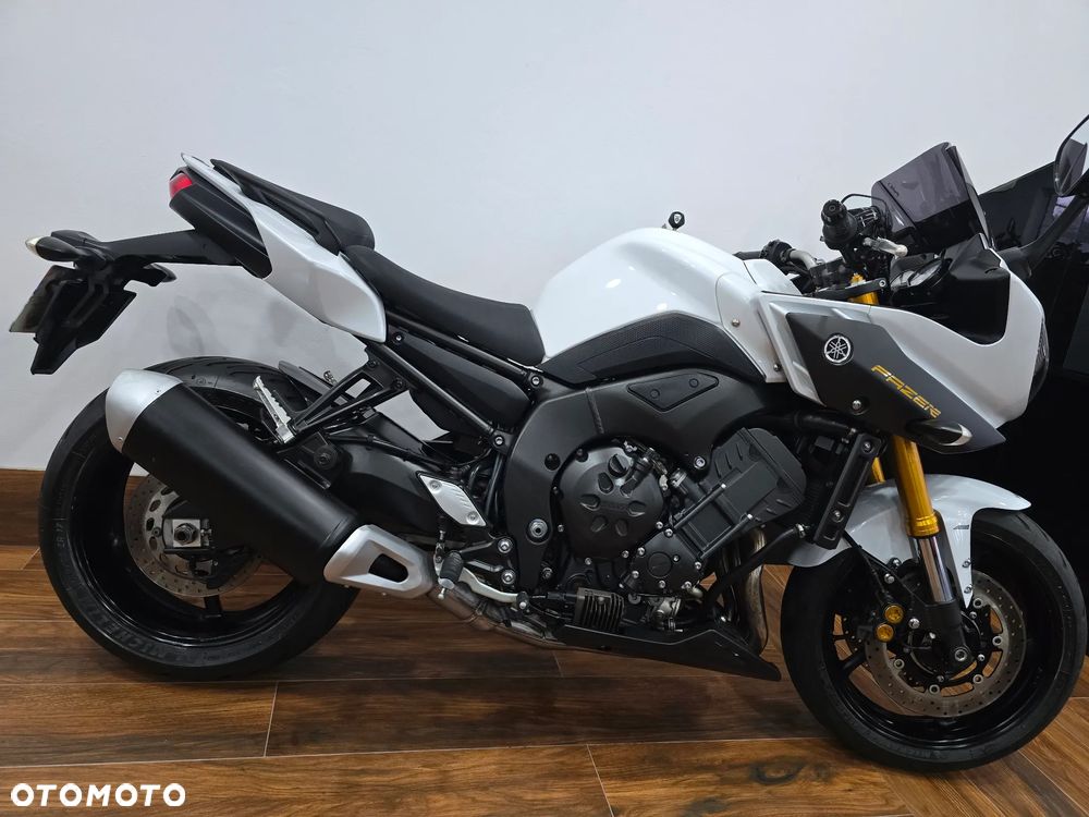 Yamaha FZ - 3