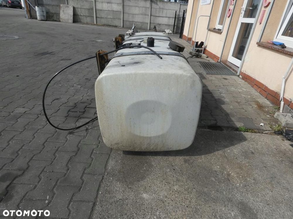 Kompletny Zbiornik Bak Paliwa Z Mocowaniami 710L Man Tgx Tga Tgs - 4