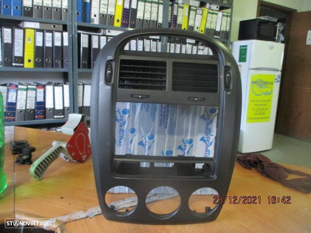 Grelha Friso 803B073100 KIA CERATO 2005 CENTRAL - 5