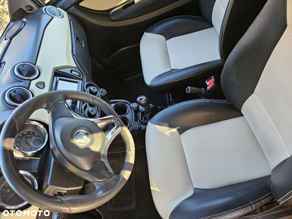 Aixam Crossline - 10