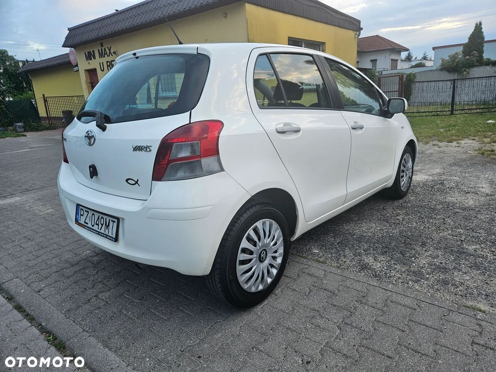 Toyota Yaris 1.33 VVT-i Life - 4