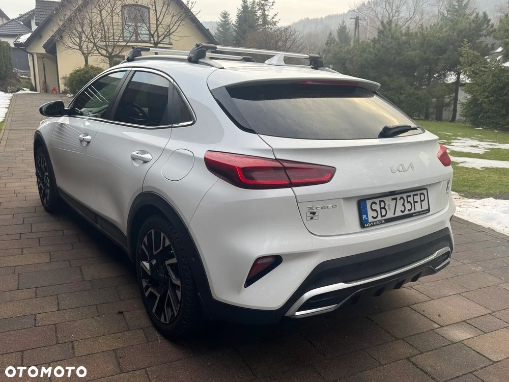 Kia XCeed 1.5 T-GDI M - 4