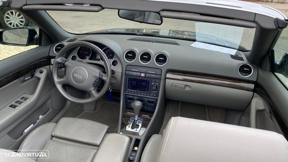 Audi A4 Cabrio 2.5 TDI Multit. Exc. - 6