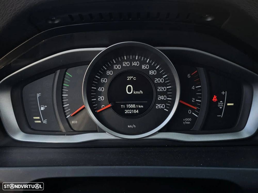 Volvo V60 2.0 D4 Kinetic - 14