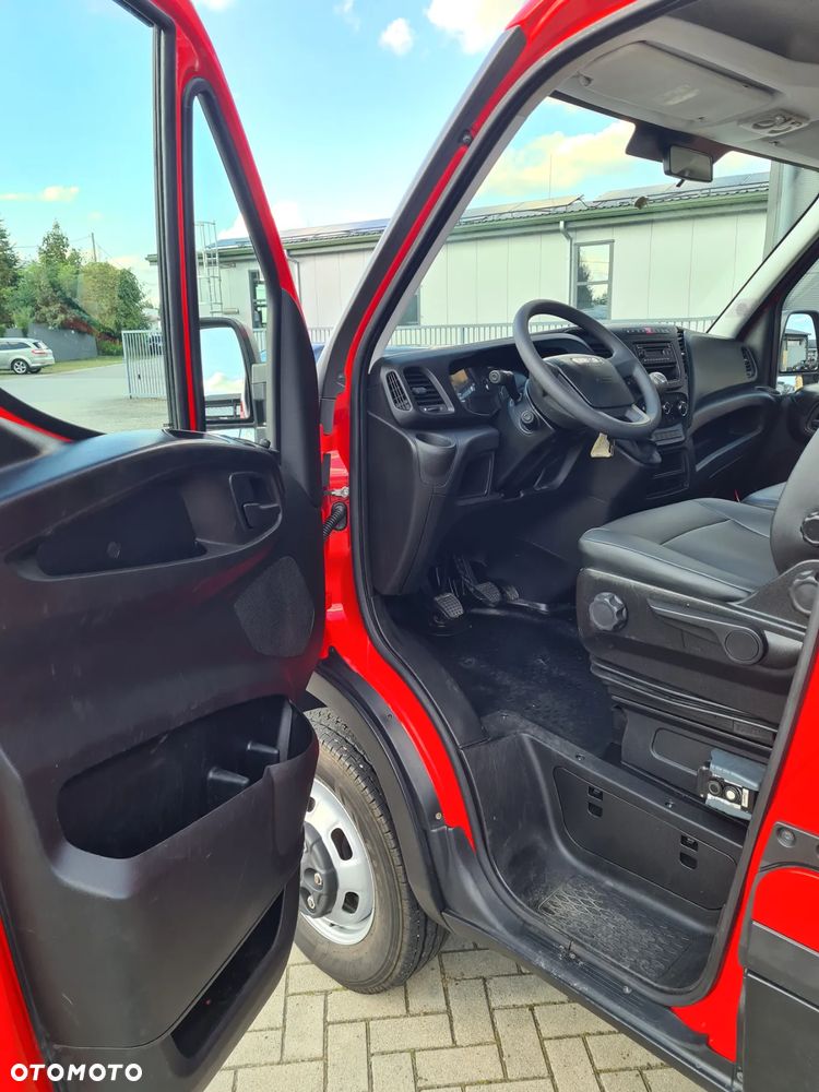 Iveco DAILY - 13