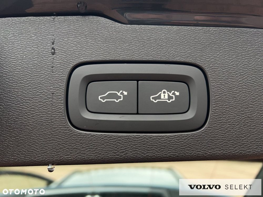 Volvo V60 B4 B Plus Dark - 21