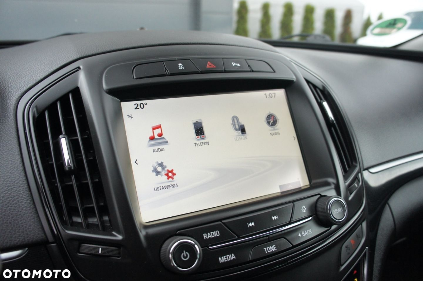 Opel Insignia - 10