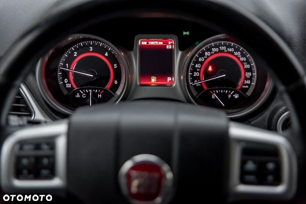 Fiat Freemont 2.0 Multijet Lounge AWD - 28