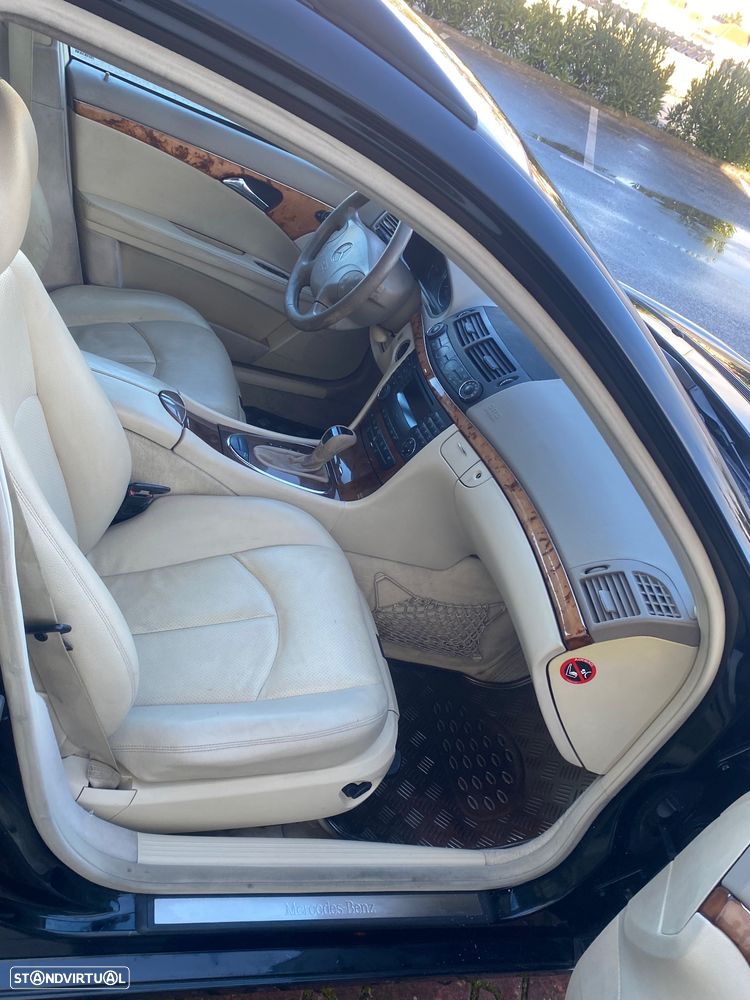 Mercedes-Benz E 220 - 30