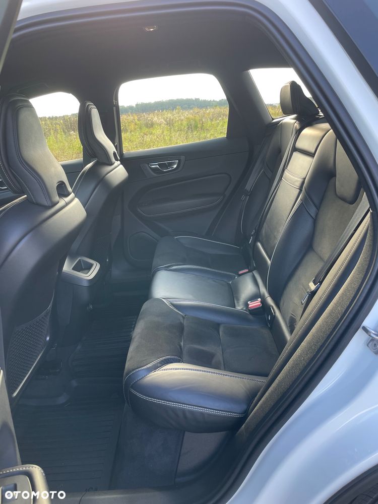 Volvo XC 60 D3 R-Design - 6