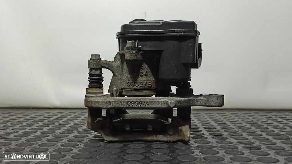 PINÇA DE TRAVÃO TRASEIRA ESQUERDA NISSAN QASHQAI (J11) ACENTA - 7