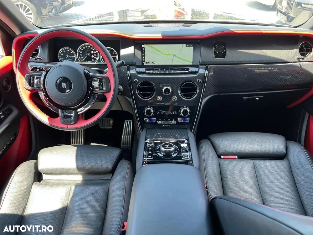 Rolls-Royce Cullinan - 28