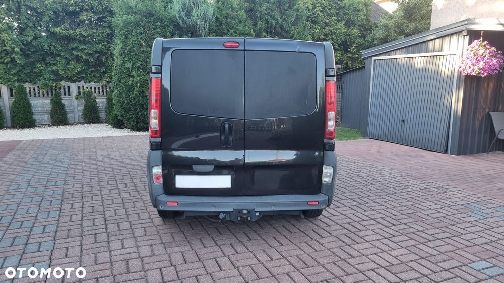 Opel Vivaro - 4