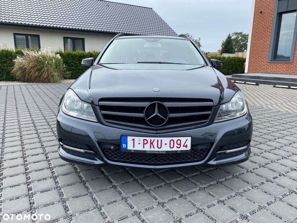 Mercedes-Benz Klasa C 180 T CDI Avantgarde Edition - 3