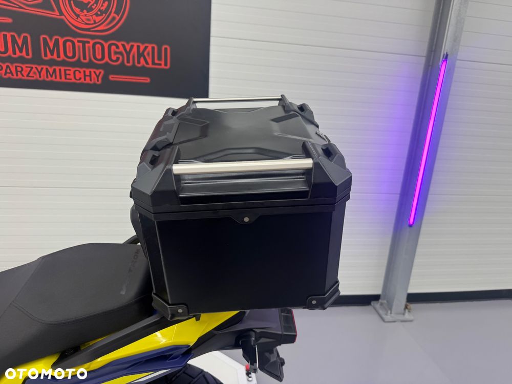 Suzuki V-STROM - 11
