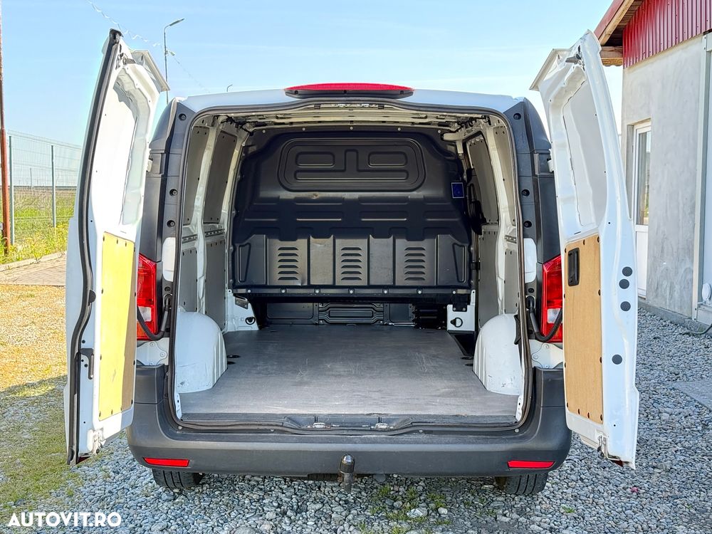 Mercedes-Benz Vito 2.2cdi 136cp AC Navi - 8