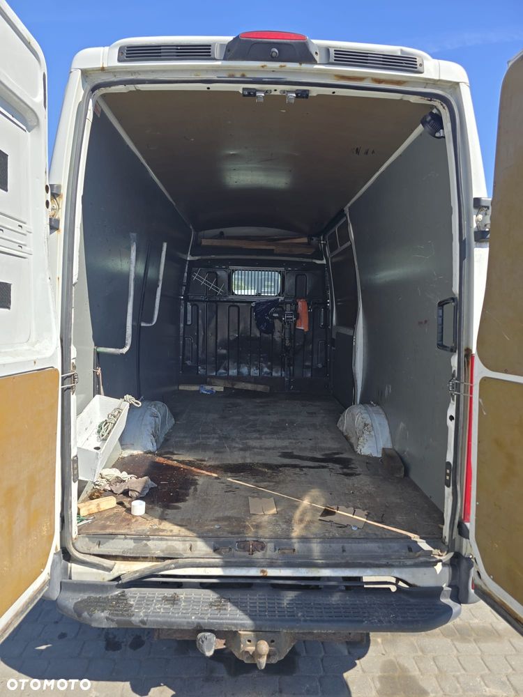 Iveco Daily 35 s,2,3 Van - 7