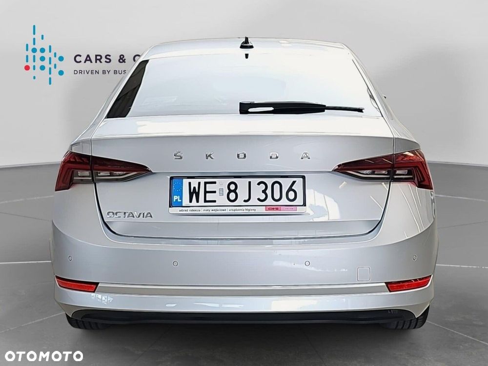 Skoda Octavia 2.0 TDI Ambition DSG - 27