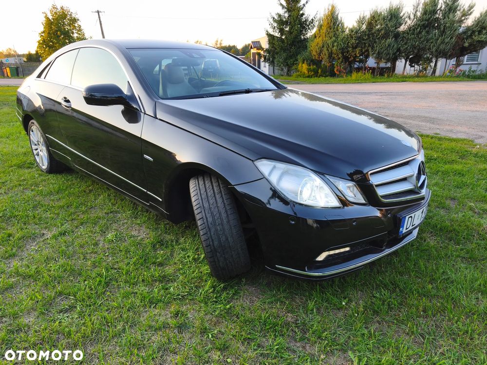 Mercedes-Benz Klasa E 250 CGI BlueEffICIENCY - 4