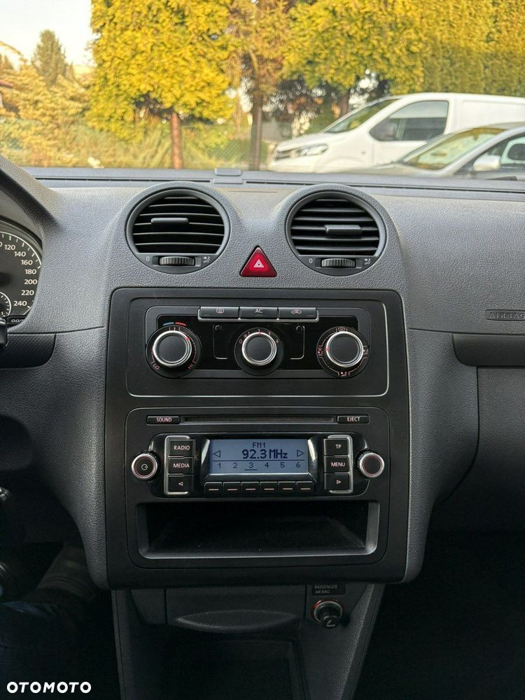 Volkswagen Caddy - 17